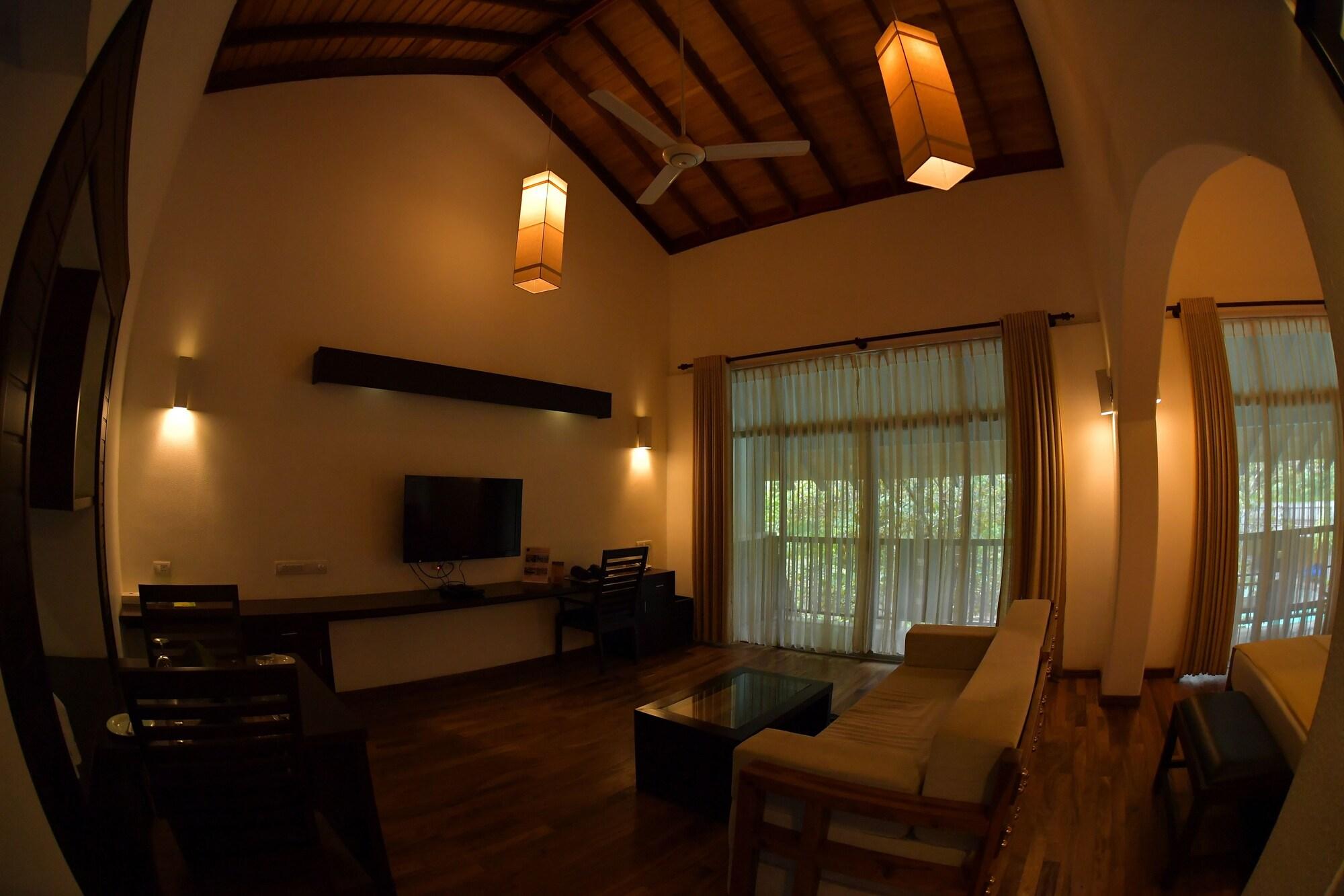 Grand Udawalawe Safari Resort Ngoại thất bức ảnh