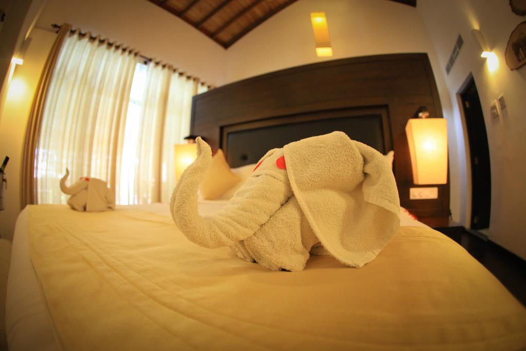 Grand Udawalawe Safari Resort Ngoại thất bức ảnh