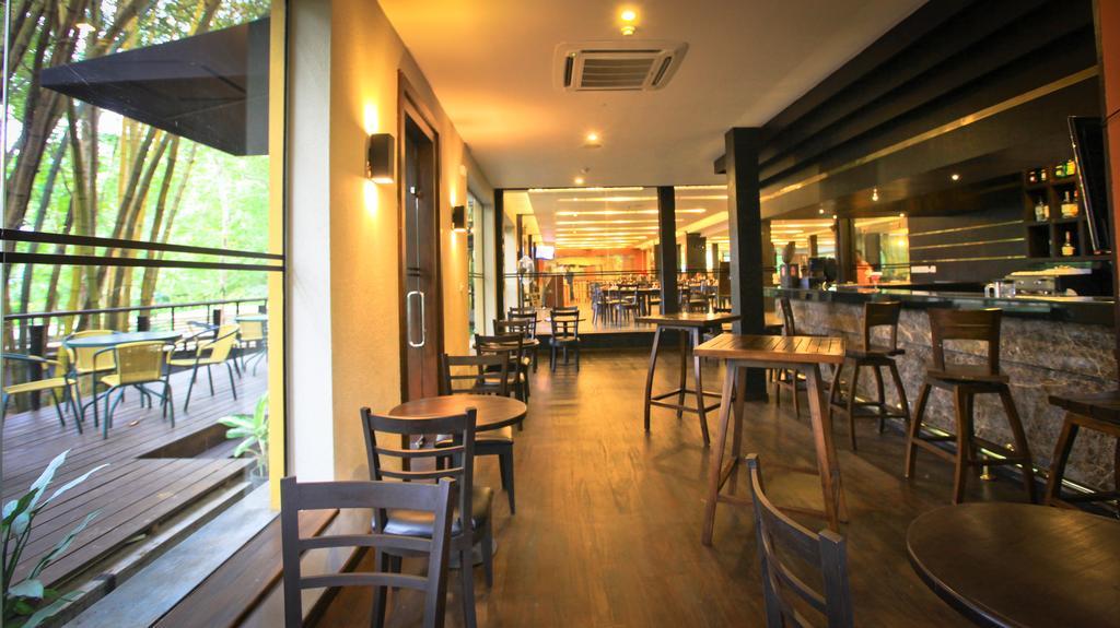 Grand Udawalawe Safari Resort Ngoại thất bức ảnh